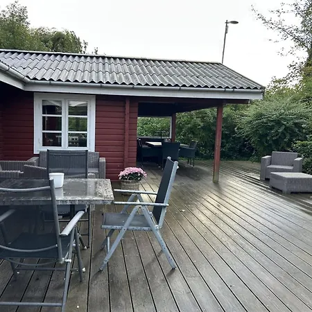 Ernestine - 500m To The Fjord By Interhome Feriehus